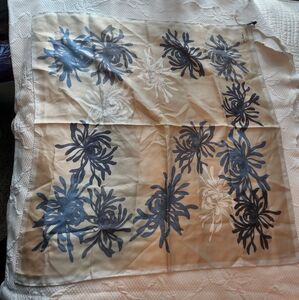 Thompson Cream and Blue Silk Accessory